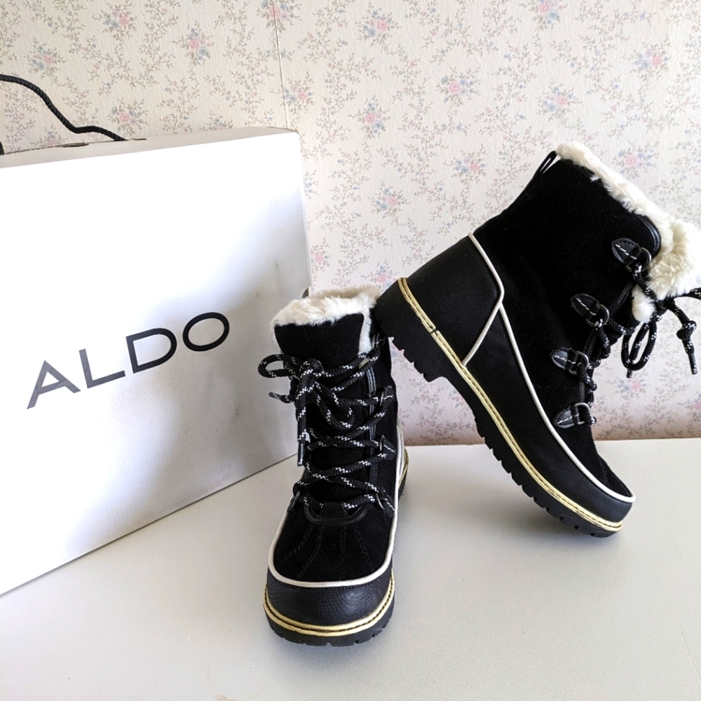 Brand new Aldo suede winter boots lined with faux fur size 7.5 - $80